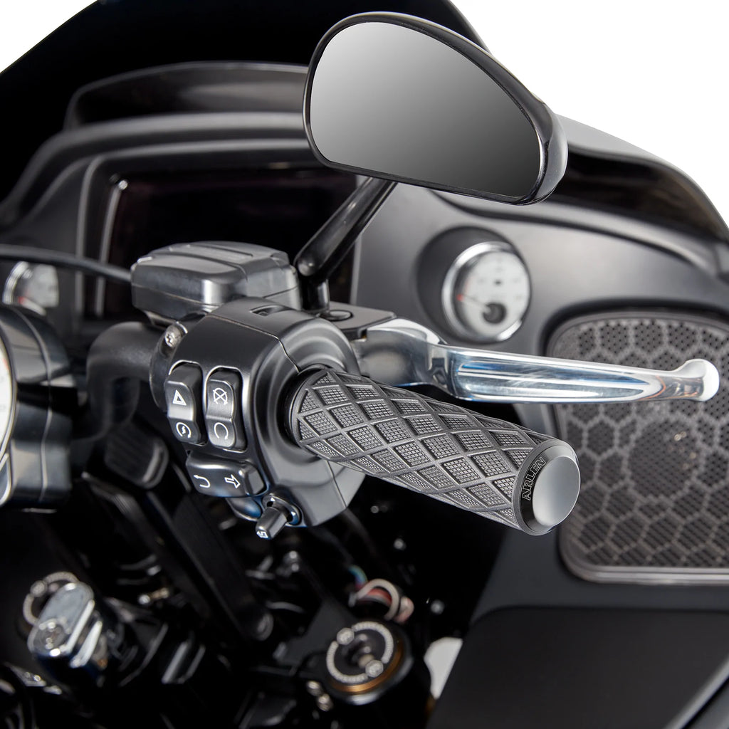 Arlen Ness Diamond Grips image 1