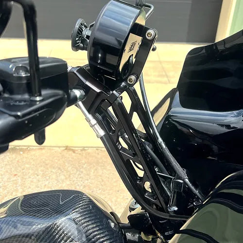 DMR Billet 4.5" Gauge Housing image 2