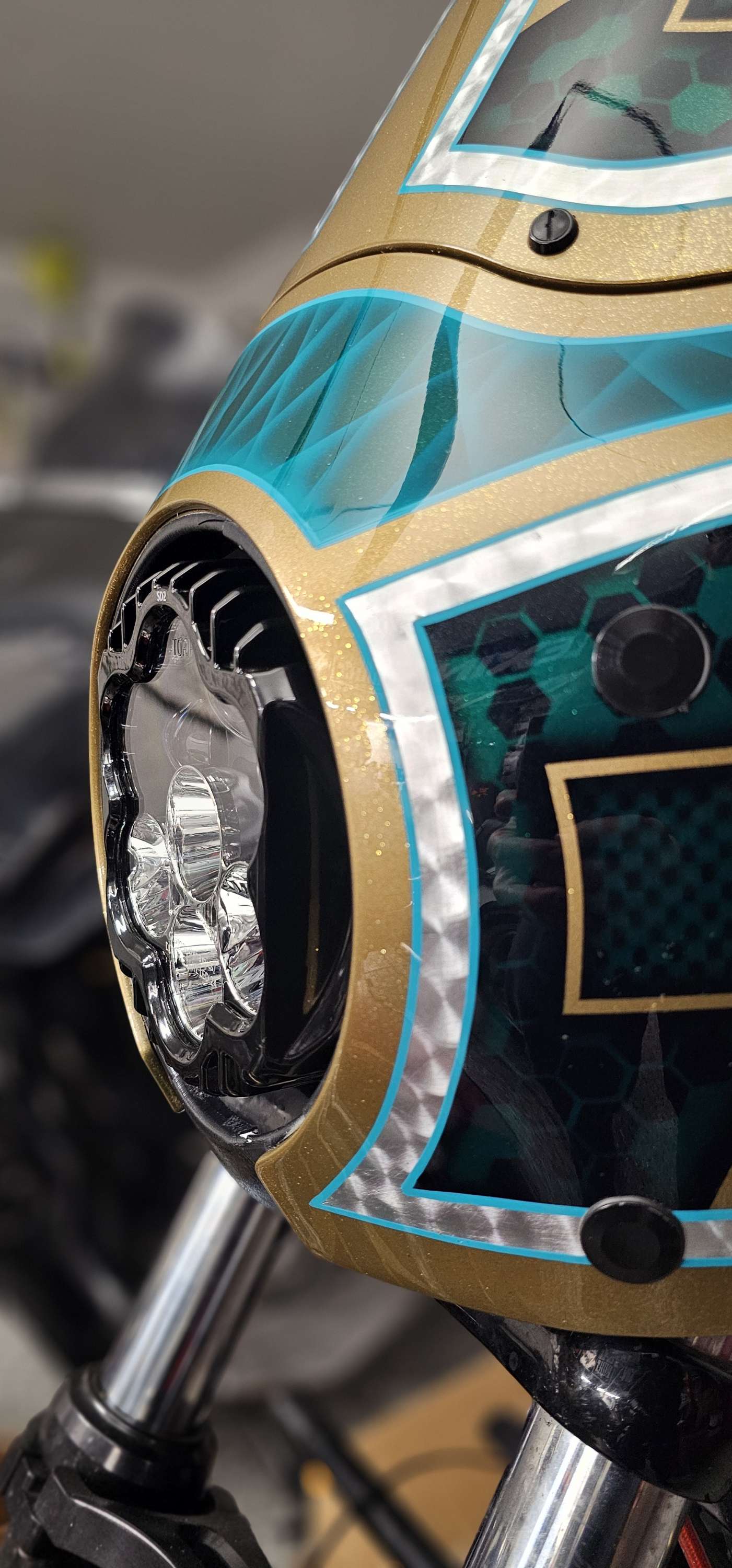 Road Warrior LP6/Shark Demon headlight mount image 2