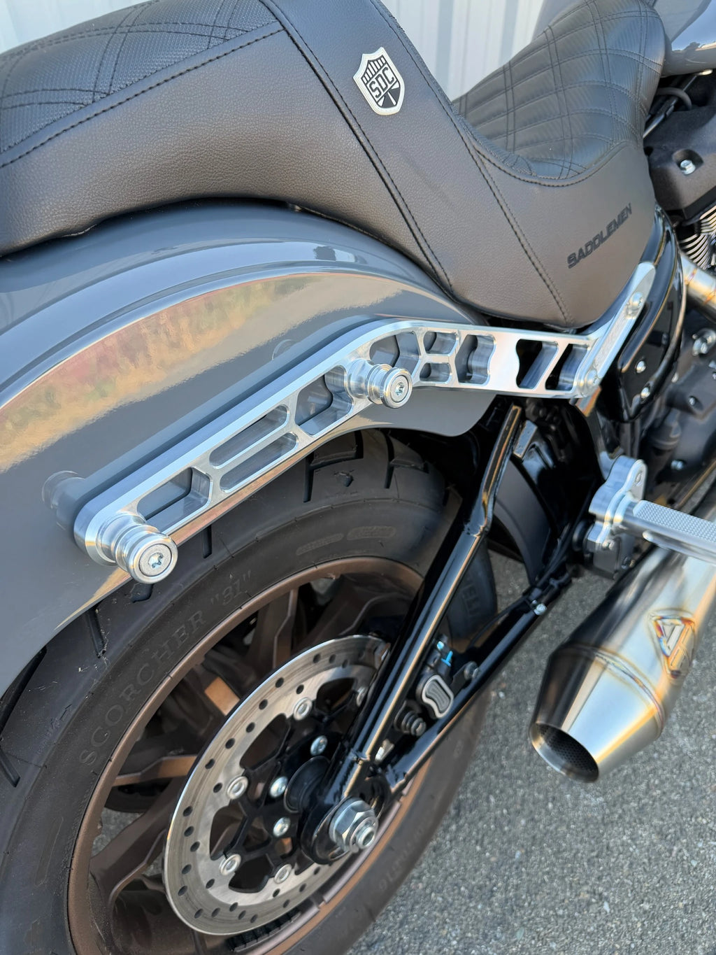 Rear Fender Struts
