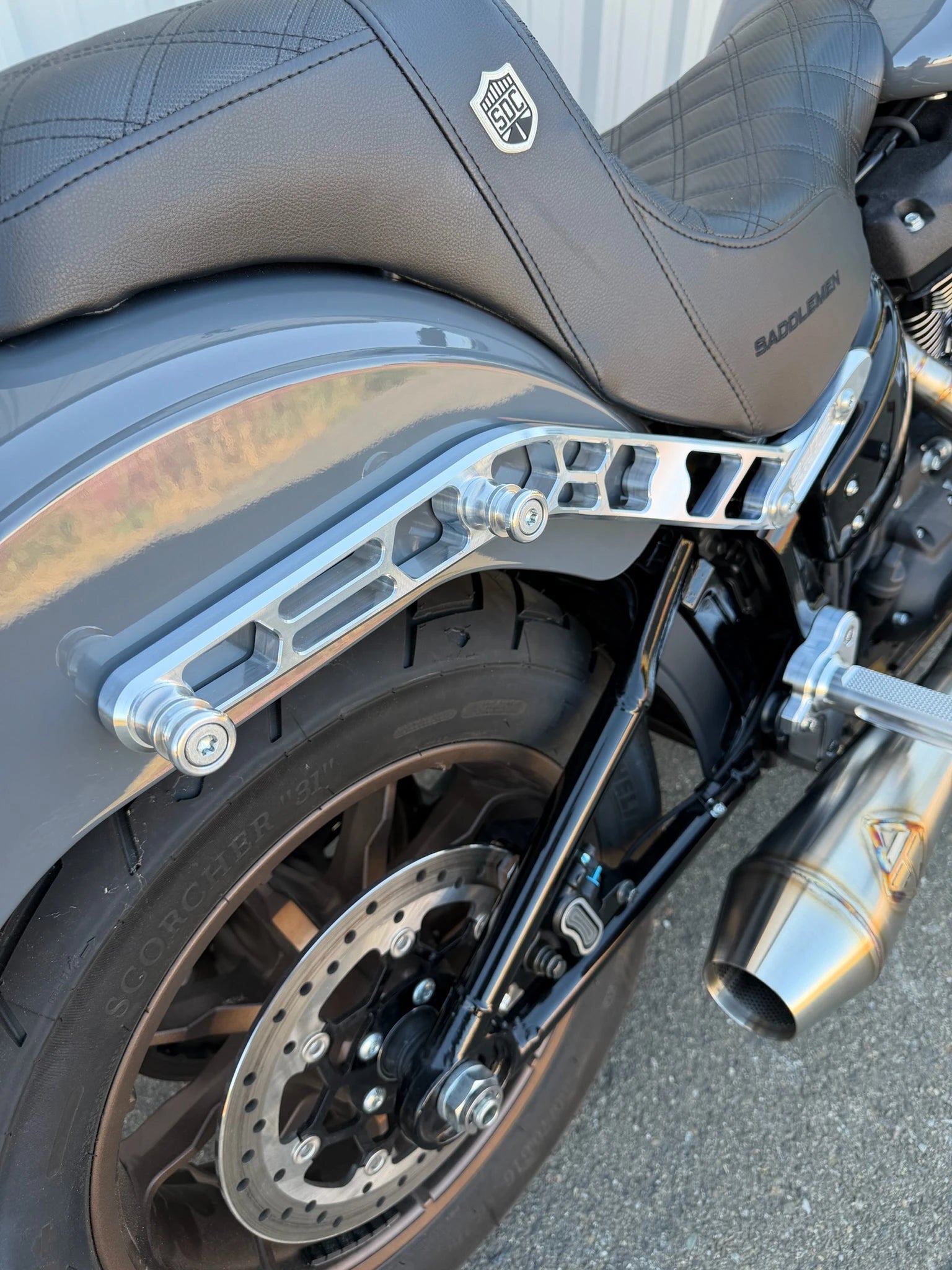 Rear Fender Struts