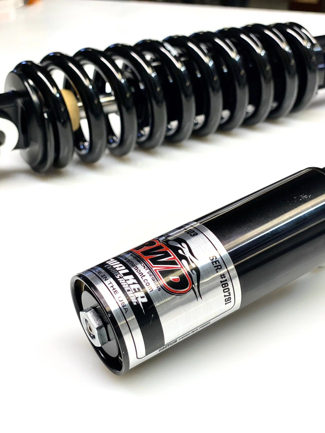 RWD 18+ Softail Monoshock 13.5" image 0